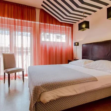 프린시페 헤알 4*